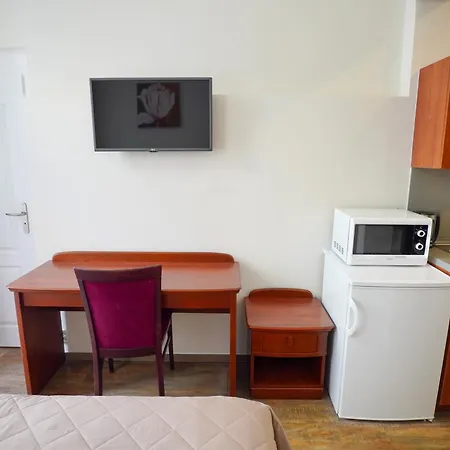 Elegant & Stylish Center Apartments! Prague Exterior photo