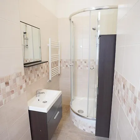 Elegant & Stylish Center Apartments! Prague Exterior photo