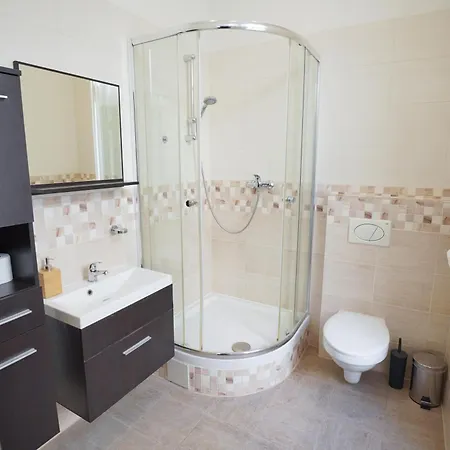 Elegant & Stylish Center Apartments! Prague Exterior photo