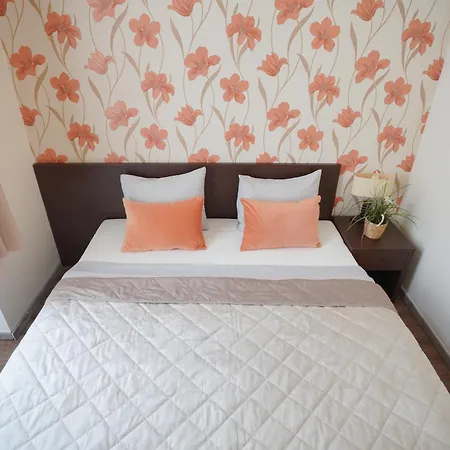 Elegant & Stylish Center Apartments! Prague Exterior photo