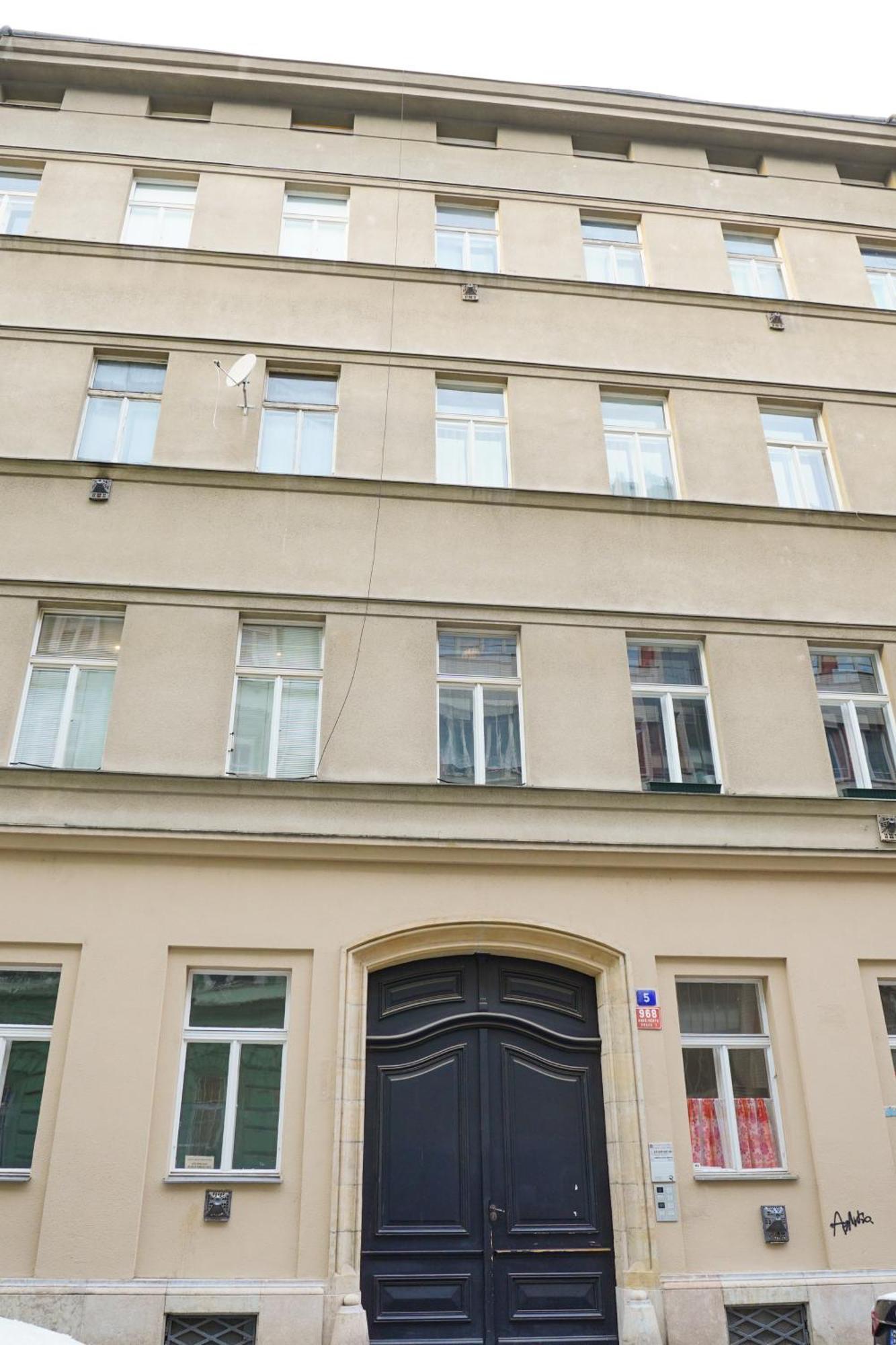 Apartment Elegant & Stylish Center Apartments! *