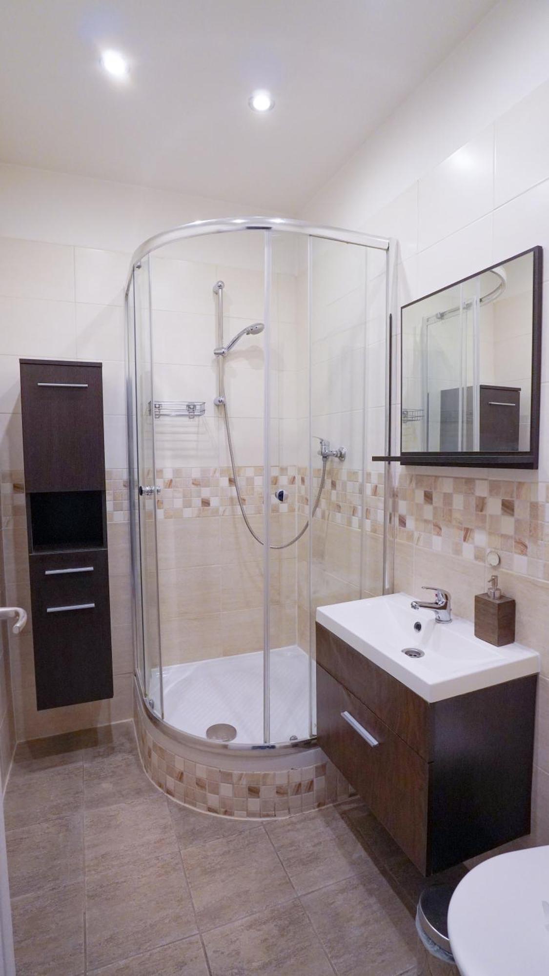 Apartment Elegant & Stylish Center Apartments! Prague